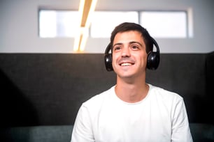 Ezequiel Scagnetti_Le Wagon BsAs 409 V2-2